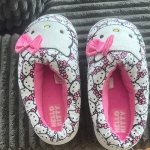Hello Kitty Girls Pink White Patterned Slip-On Slippers